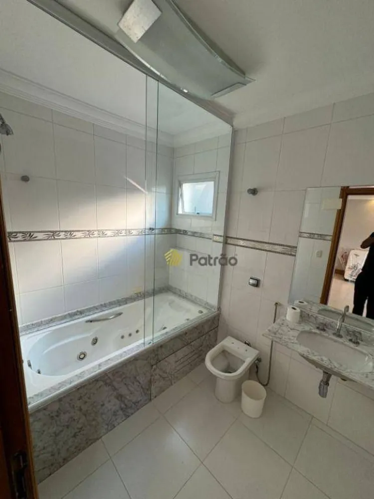 Sobrado, 5 quartos, 310 m² - Foto 12