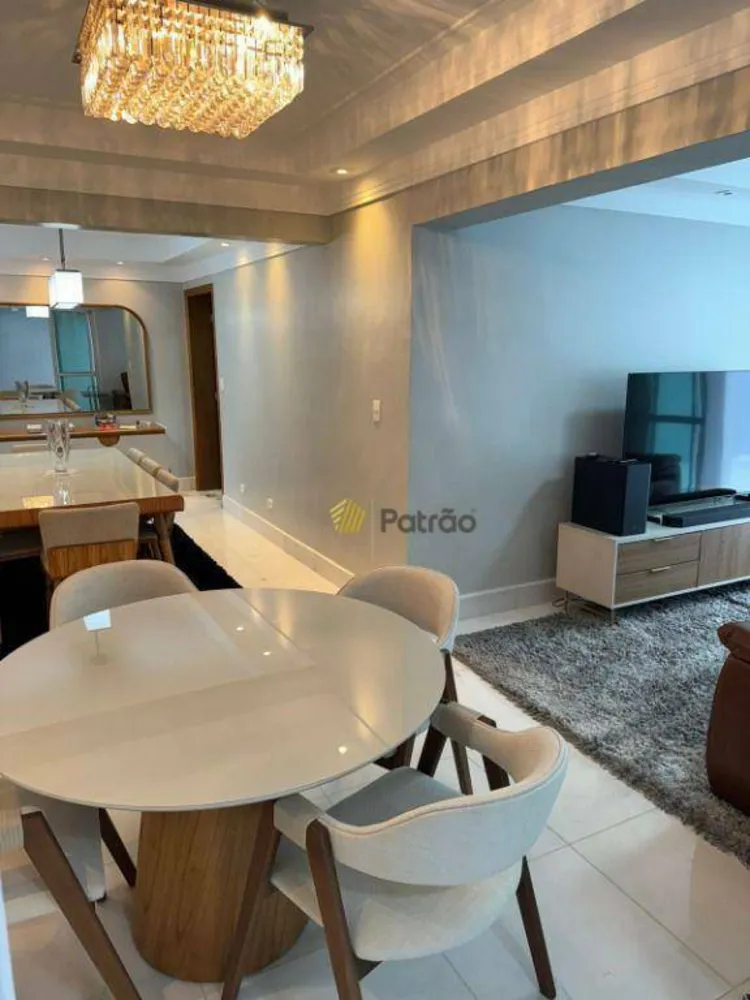 Sobrado, 5 quartos, 310 m² - Foto 9