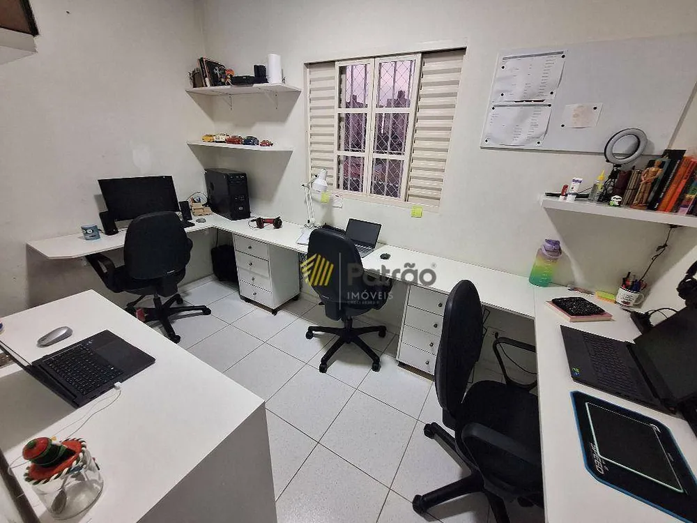 Sobrado, 5 quartos, 244 m² - Foto 5