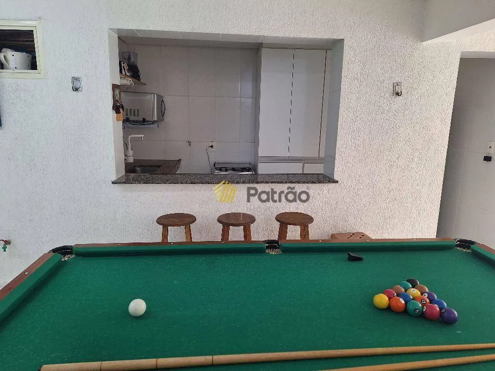 Sobrado, 5 quartos, 244 m² - Foto 2