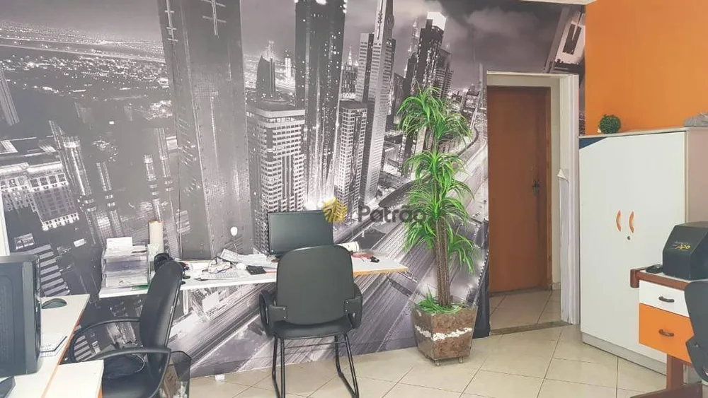 Casa, 4 quartos, 318 m² - Foto 6