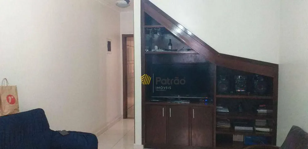Sobrado, 3 quartos, 175 m² - Foto 2