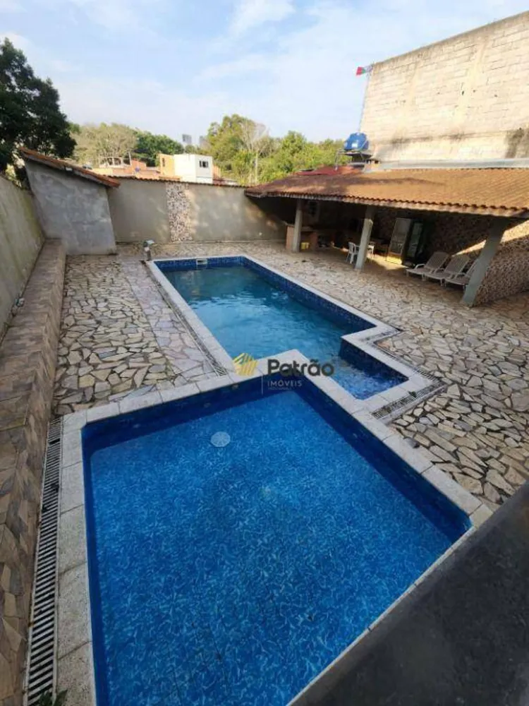 Casa, 4 quartos, 450 m² - Foto 2