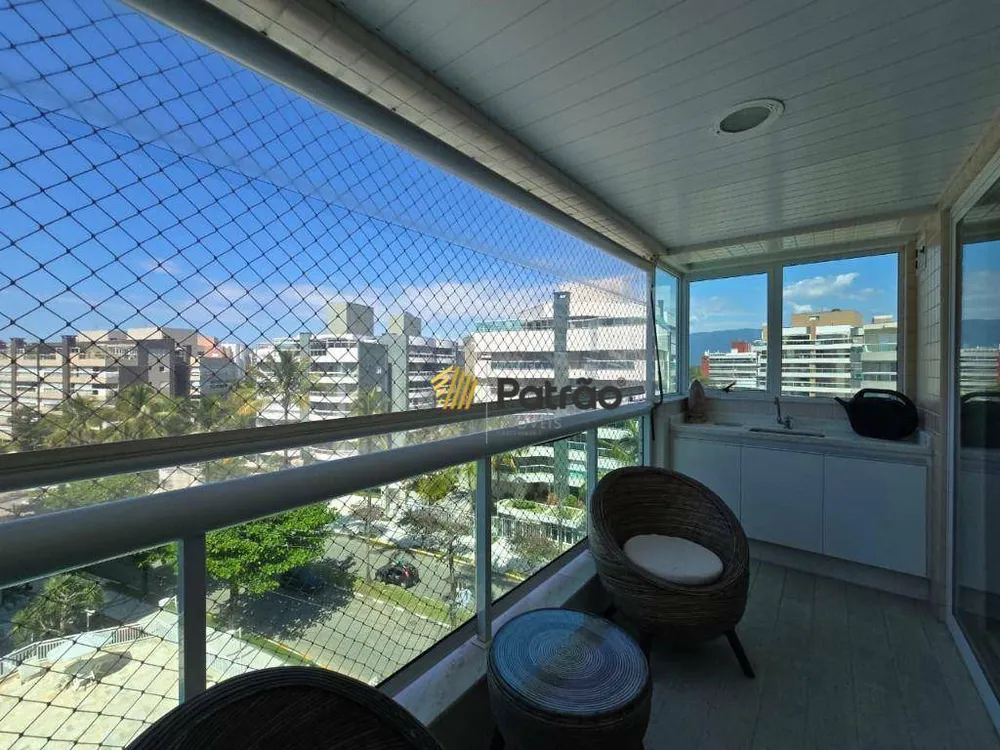 Cobertura, 4 quartos, 233 m² - Foto 2