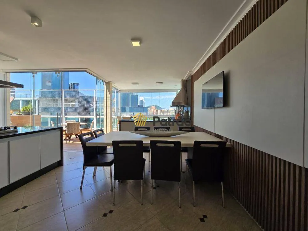 Cobertura, 4 quartos, 233 m² - Foto 6