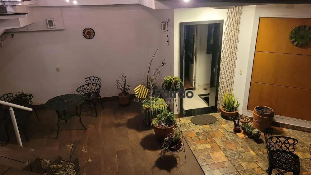 Cobertura, 3 quartos, 196 m² - Foto 6