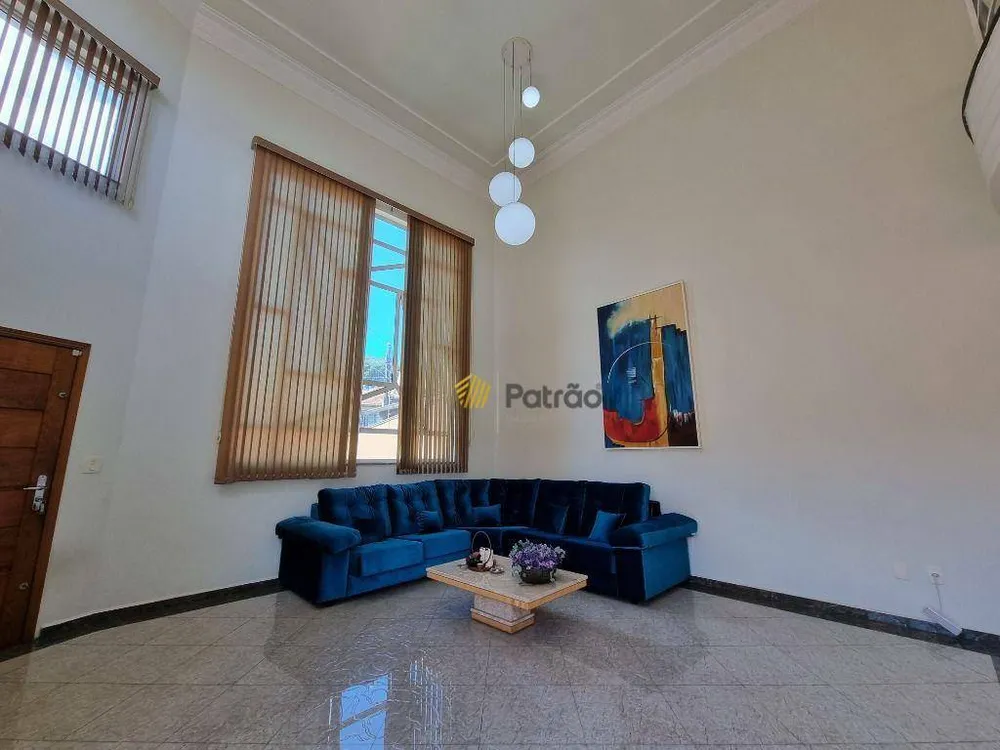 Sobrado, 3 quartos, 550 m² - Foto 3