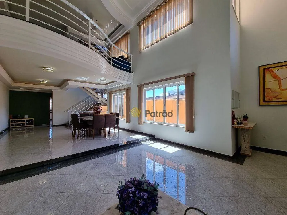 Sobrado, 3 quartos, 550 m² - Foto 2
