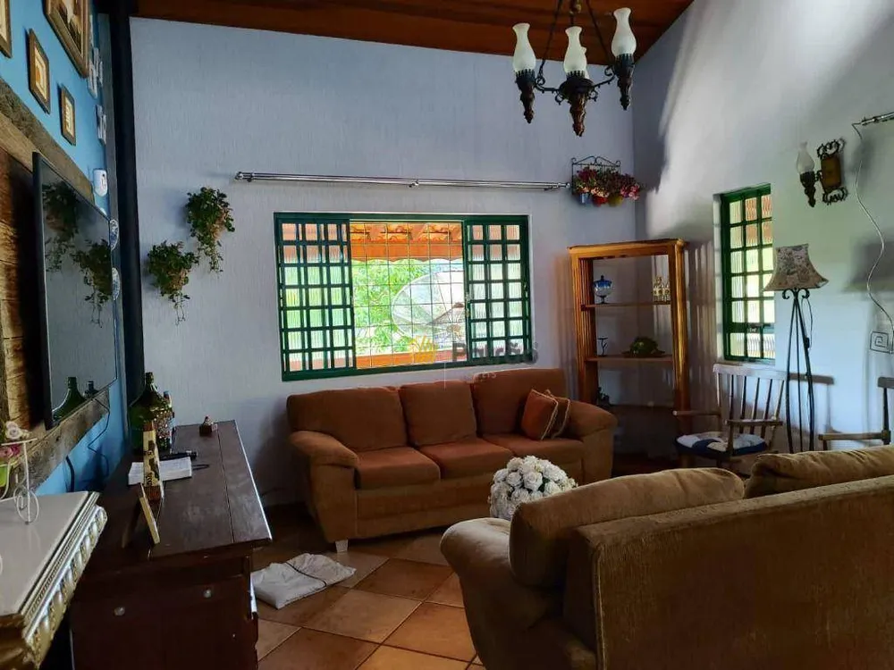 Chácara, 3 quartos, 1787 m² - Foto 2