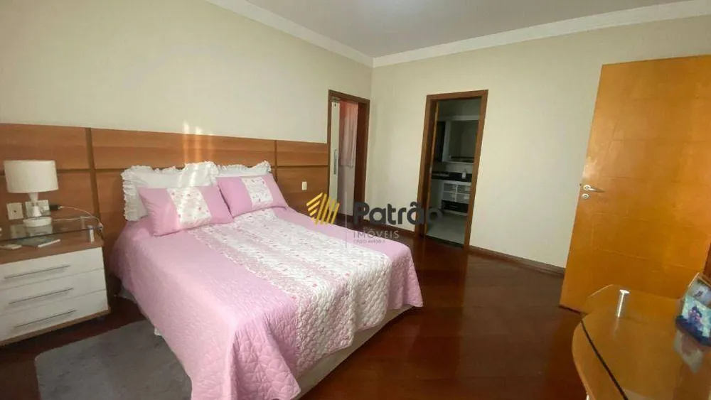 Casa, 3 quartos, 297 m² - Foto 10