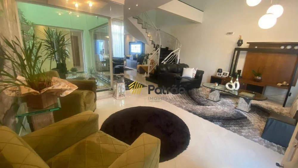 Casa, 3 quartos, 297 m² - Foto 2