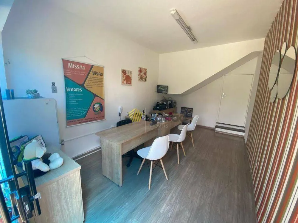 Sobrado, 1 quarto, 325 m² - Foto 3