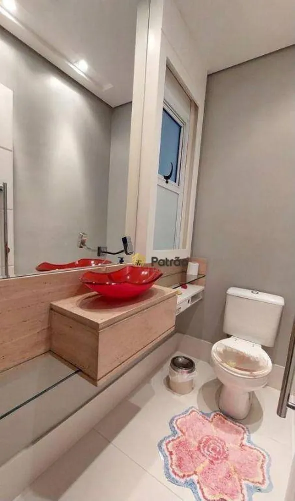 Casa, 3 quartos, 240 m² - Foto 4