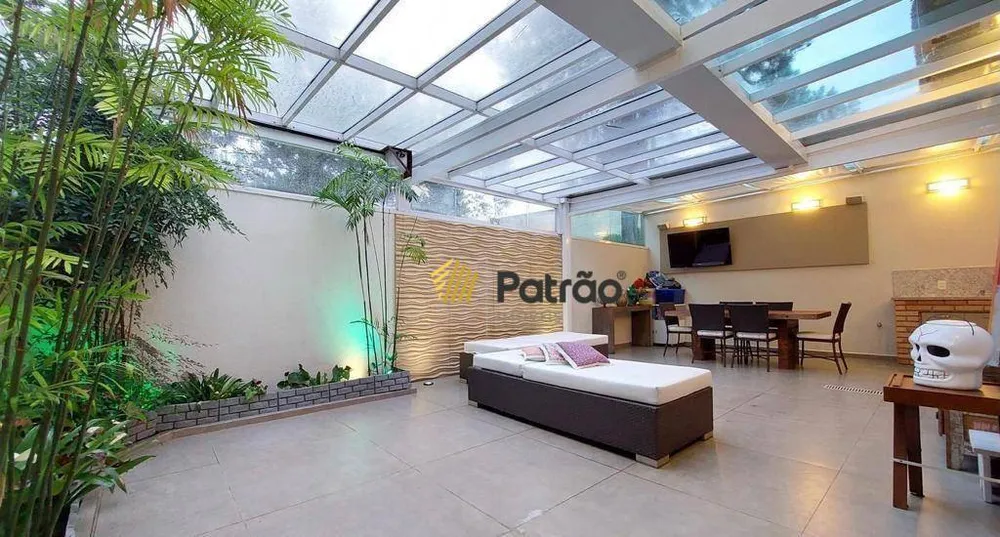 Casa, 3 quartos, 240 m² - Foto 7