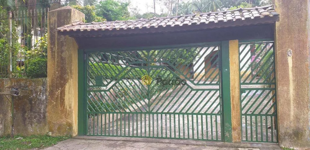 Chácara, 4 quartos, 3600 m² - Foto 1