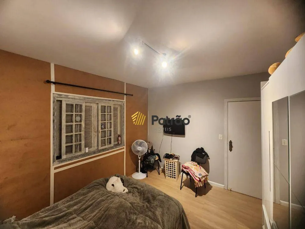 Sobrado, 3 quartos, 210 m² - Foto 1