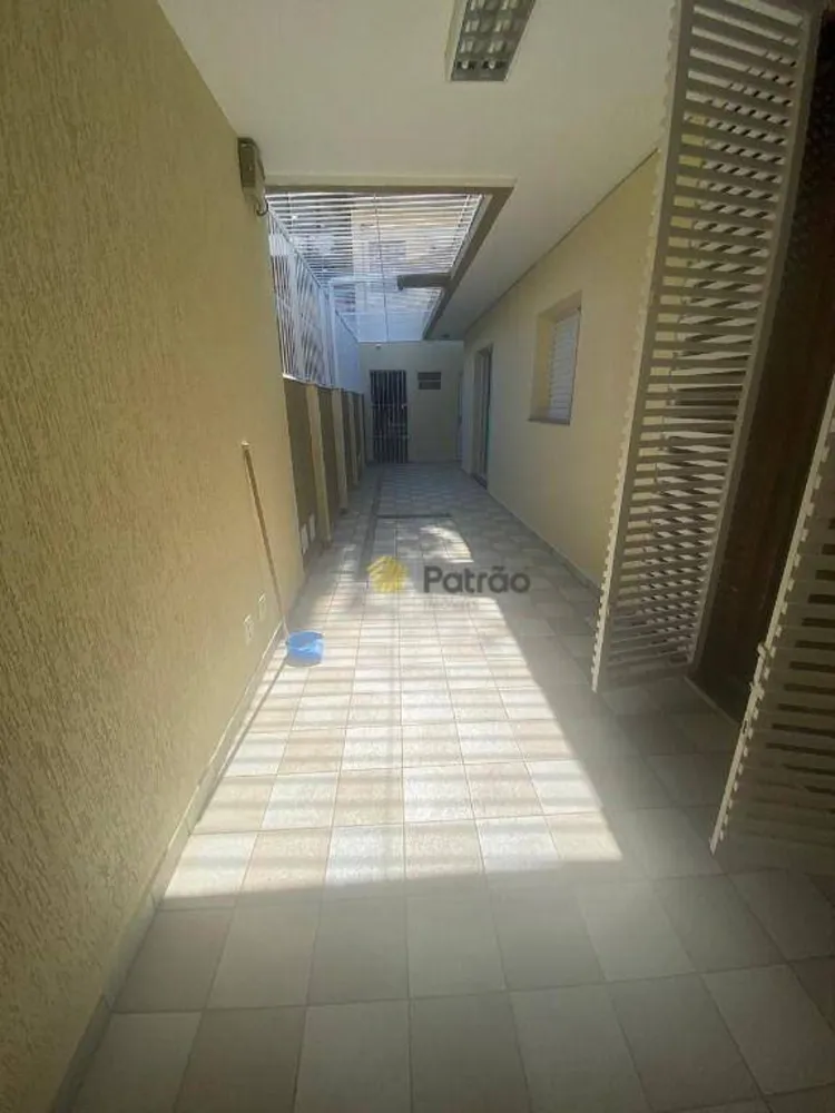 Sobrado, 4 quartos, 359 m² - Foto 2