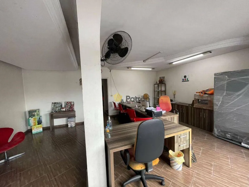 Sobrado, 3 quartos, 195 m² - Foto 3