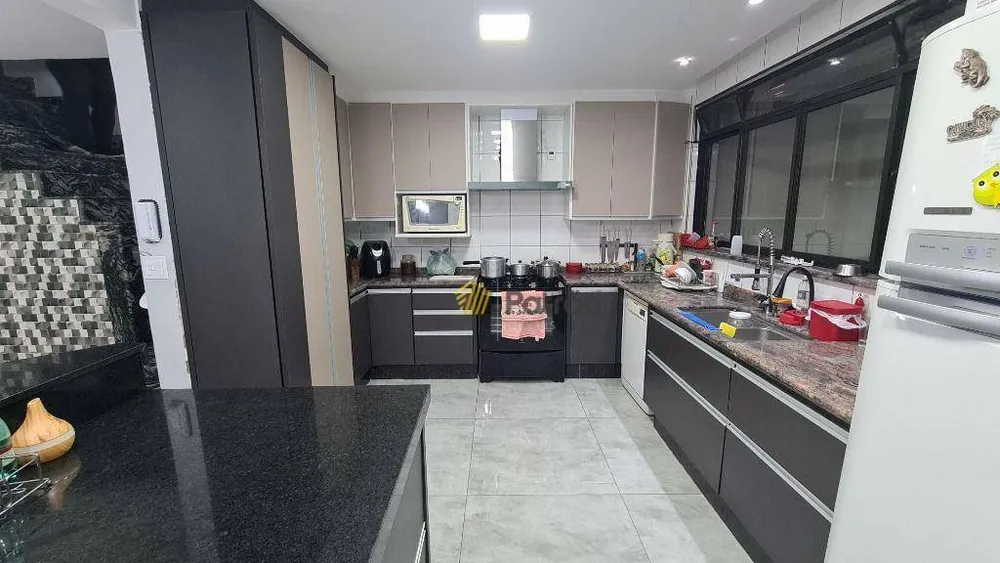 Sobrado, 5 quartos, 306 m² - Foto 4
