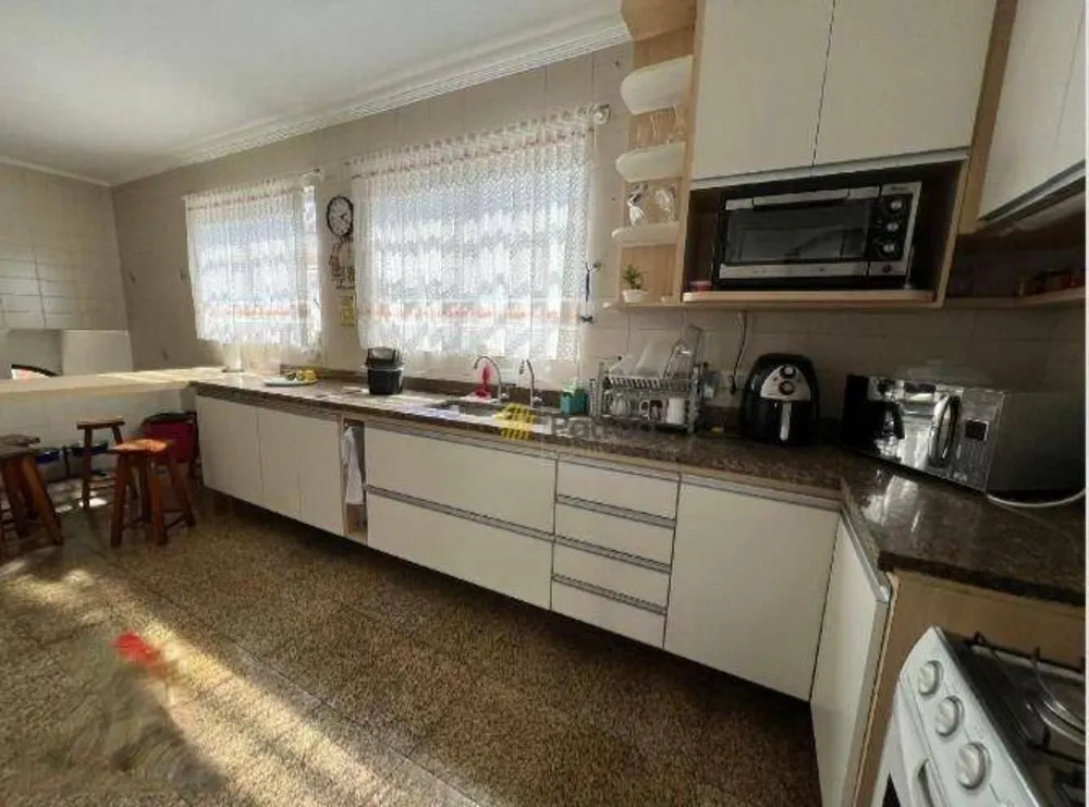 Sobrado, 5 quartos, 310 m² - Foto 4