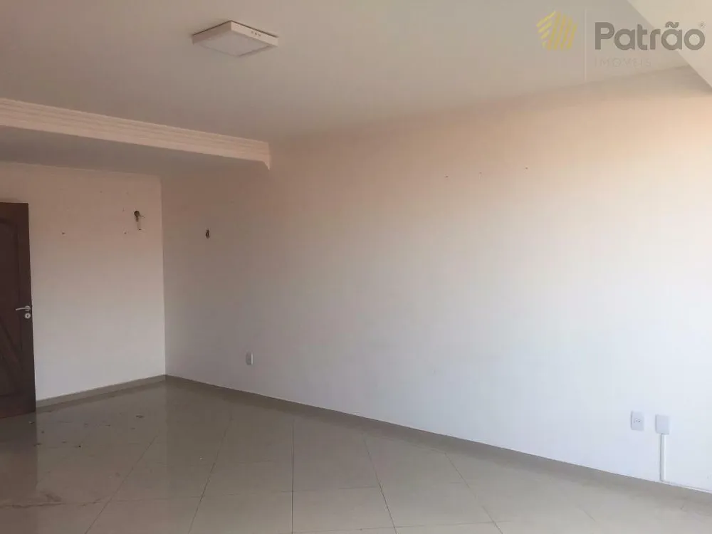 Sobrado, 3 quartos, 260 m² - Foto 2