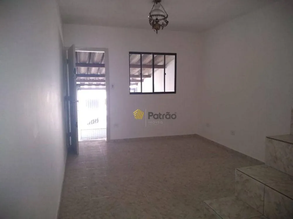 Sobrado, 2 quartos, 220 m² - Foto 2