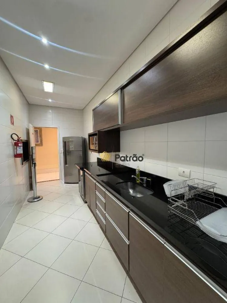 Apartamento, 3 quartos, 170 m² - Foto 12
