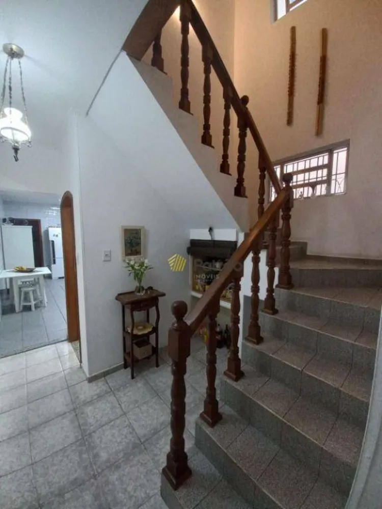 Sobrado, 4 quartos, 179 m² - Foto 2