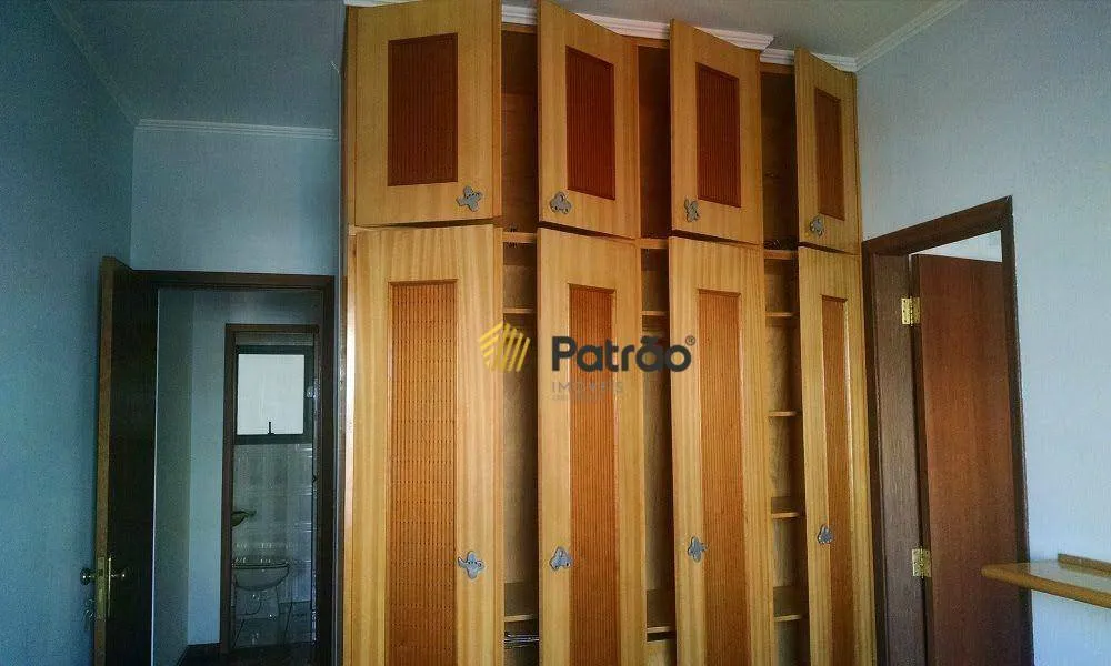 Apartamento, 3 quartos, 117 m² - Foto 2