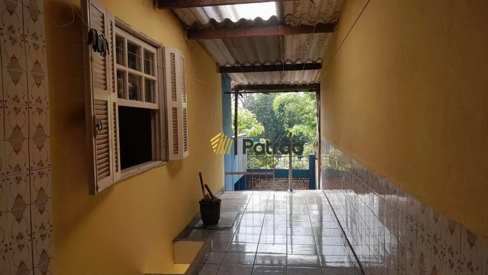Casa, 3 quartos, 168 m² - Foto 2