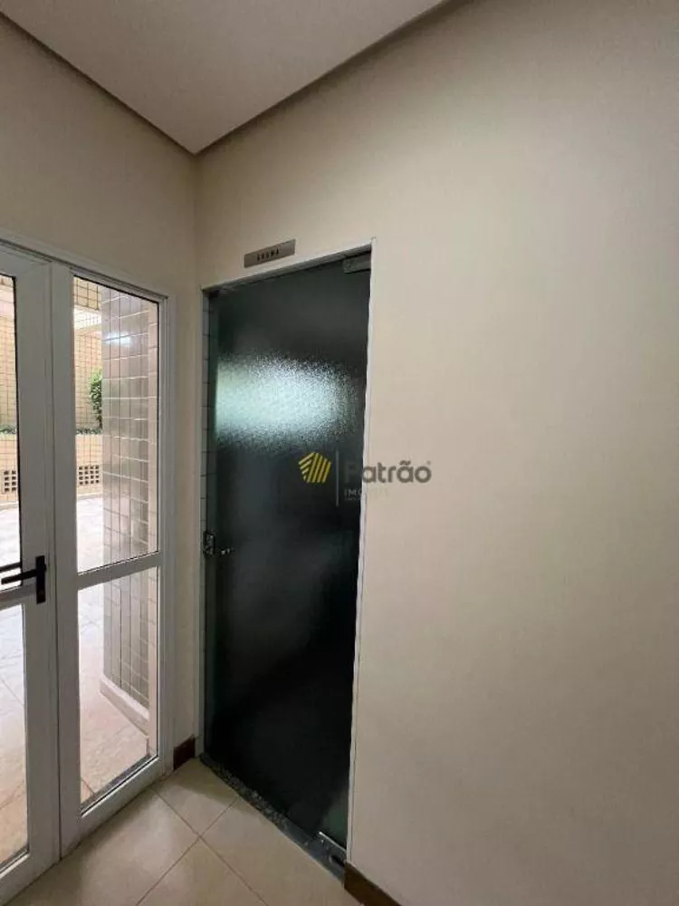Cobertura, 3 quartos, 237 m² - Foto 13