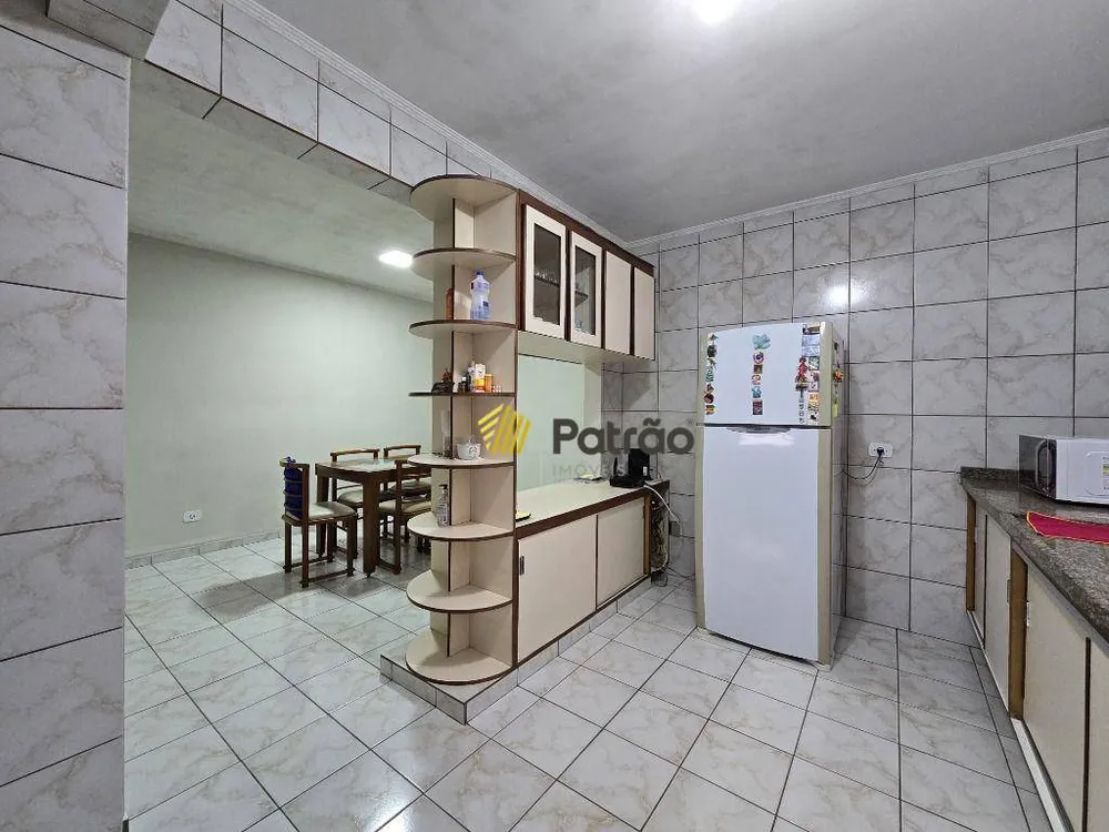 Sobrado, 3 quartos, 214 m² - Foto 5