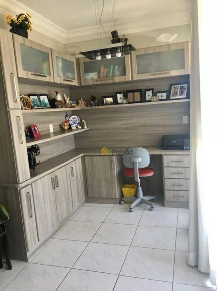 Apartamento, 3 quartos, 138 m² - Foto 1