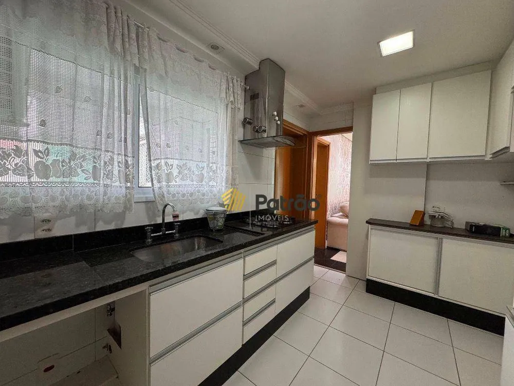Apartamento, 3 quartos, 133 m² - Foto 3