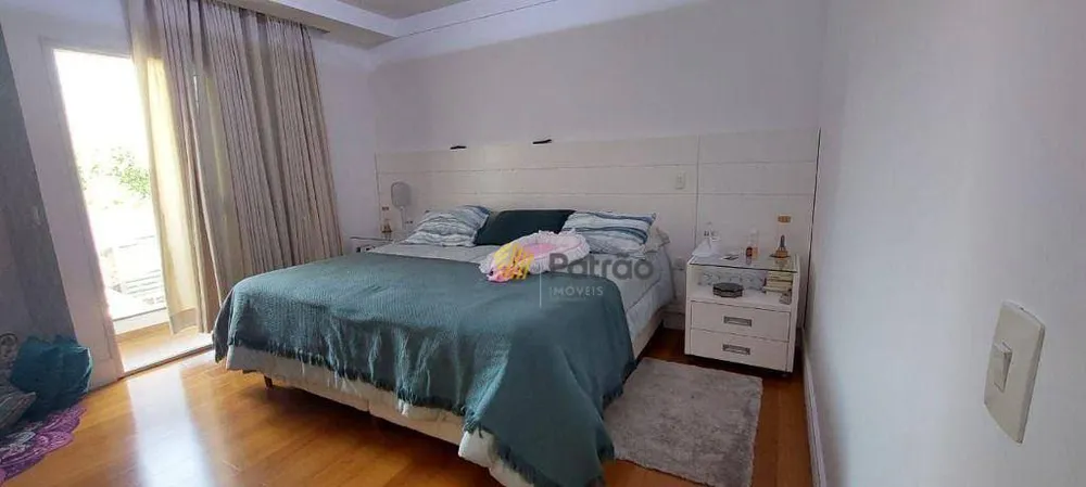 Sobrado, 3 quartos, 367 m² - Foto 2