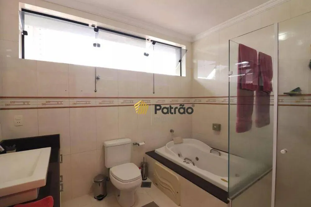 Sobrado, 3 quartos, 255 m² - Foto 2