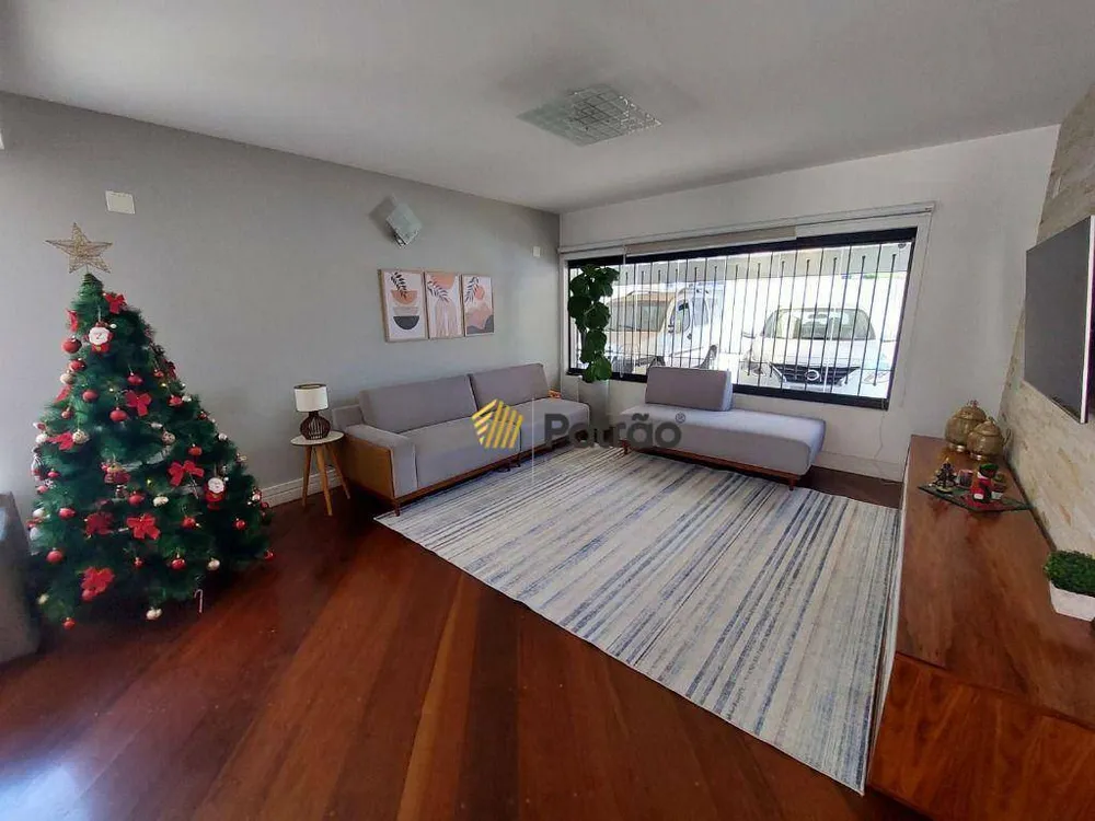 Sobrado, 3 quartos, 255 m² - Foto 1