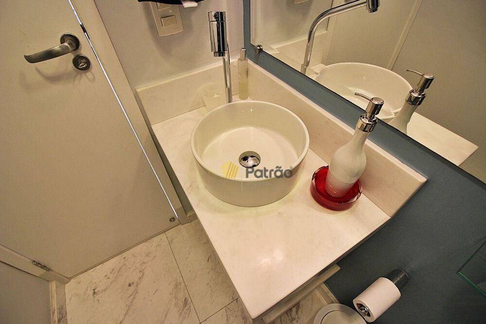 Cobertura à venda com 3 quartos, 219m² - Foto 4