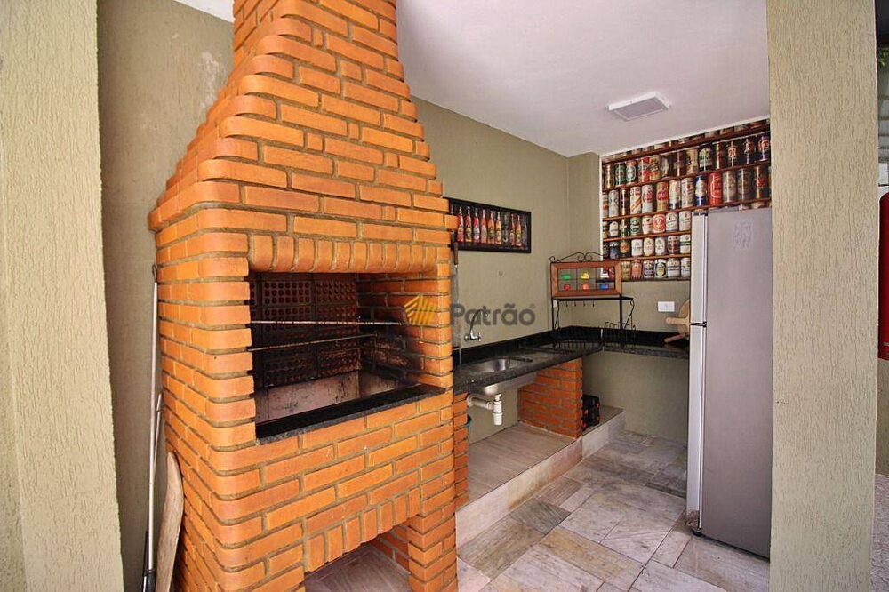 Cobertura à venda com 3 quartos, 219m² - Foto 2