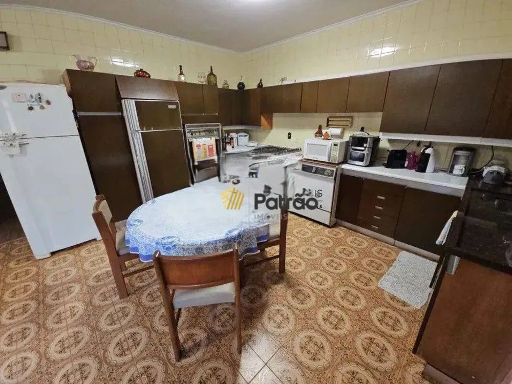Sobrado, 4 quartos, 318 m² - Foto 8