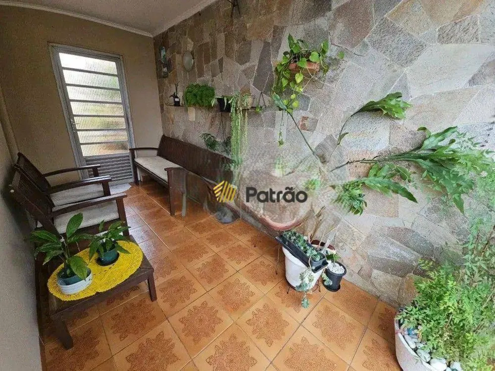 Sobrado, 4 quartos, 318 m² - Foto 1