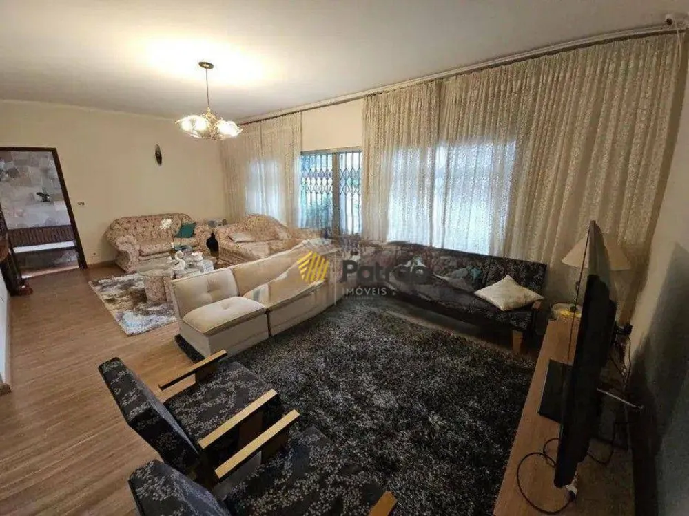 Sobrado, 4 quartos, 318 m² - Foto 4