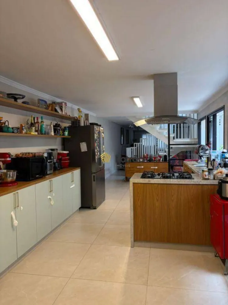 Sobrado, 3 quartos, 250 m² - Foto 14