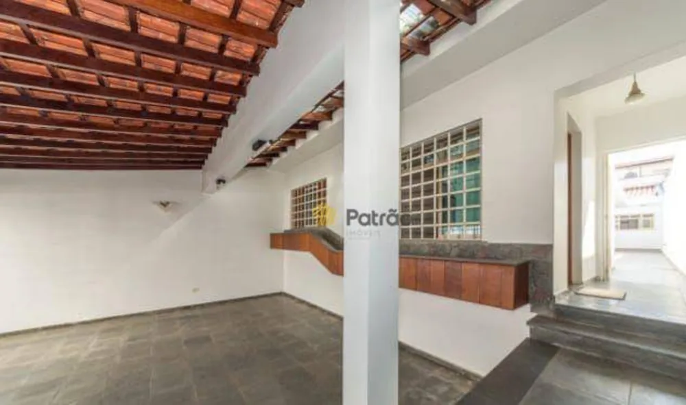 Casa, 3 quartos, 197 m² - Foto 3