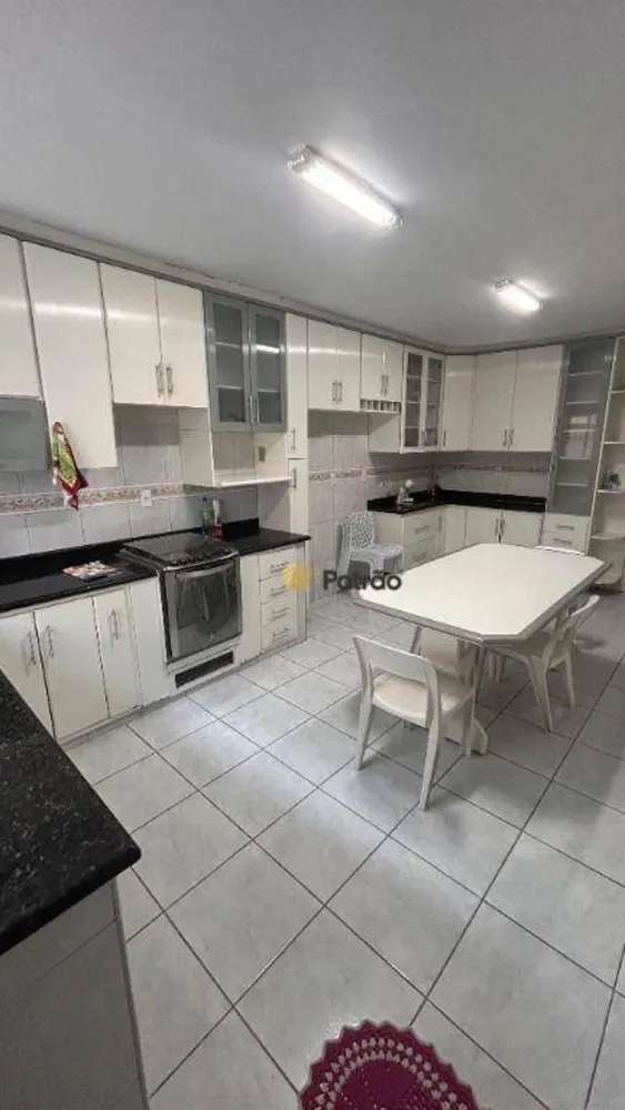 Sobrado, 3 quartos, 200 m² - Foto 3