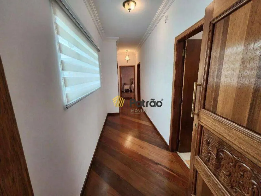 Casa, 3 quartos, 330 m² - Foto 8