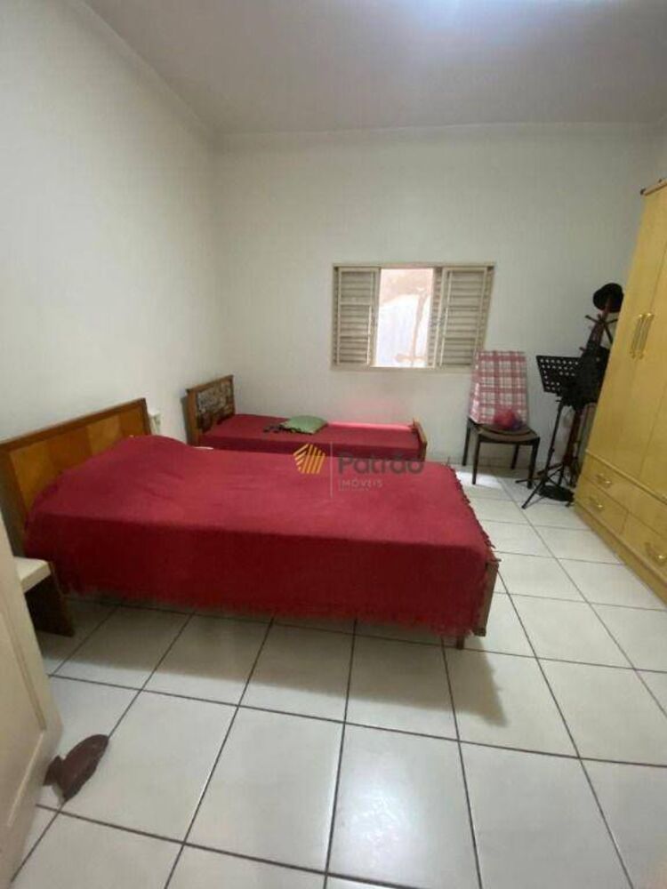 Casa, 3 quartos, 176 m² - Foto 3