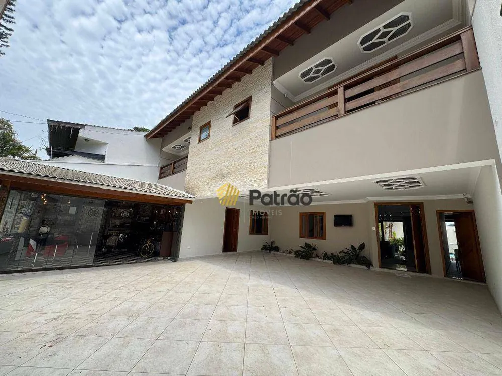 Casa, 4 quartos, 510 m² - Foto 1