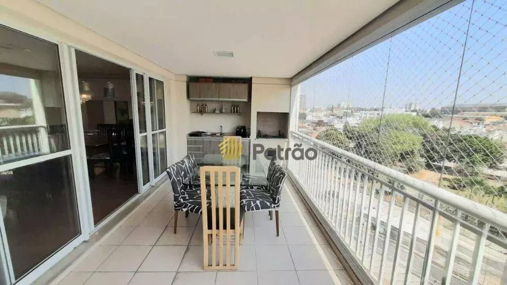 Apartamento à venda com 3 quartos, 155m² - Foto 1