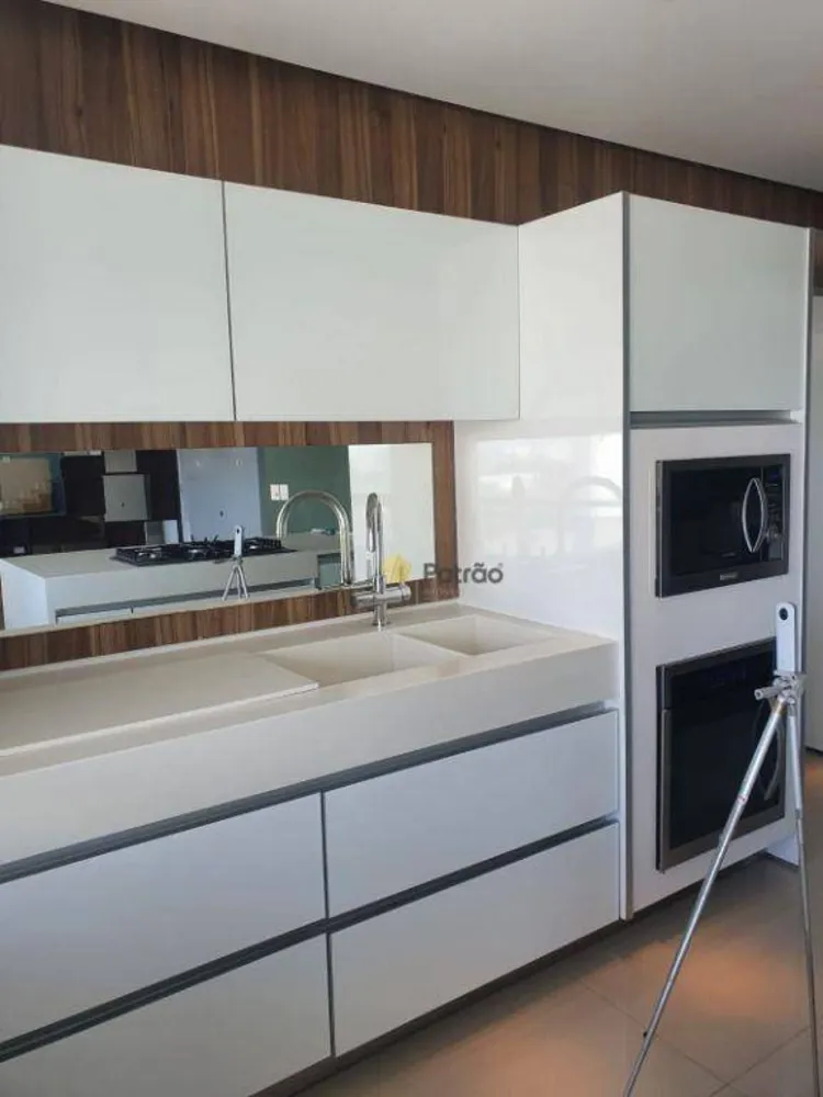 Cobertura, 2 quartos, 205 m² - Foto 6